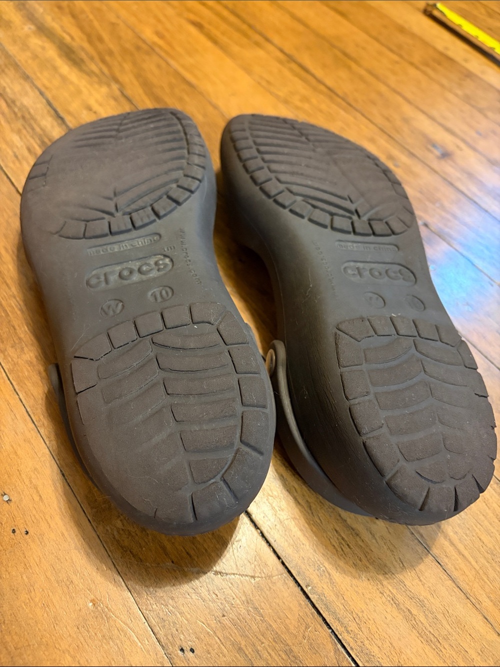 CROCS Women's Brown Slip-On Two-Strap Sandals - Picture 9 of 12